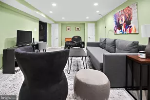 219 E Madison Ave, Collingswood, NJ 08108 - Photo 23