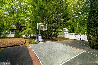 137 E Holly, Haddon Township, NJ 08107 - Photo 5