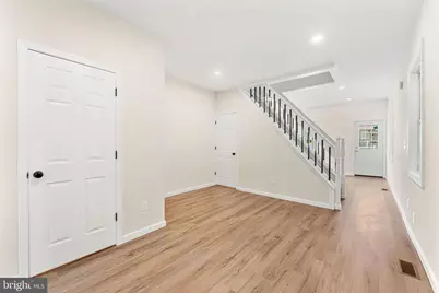 323 Morris Street, Gloucester City, NJ 08030 - Photo 5