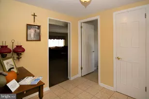 1042 Prospect Ln, Somerdale, NJ 08083 - Photo 5