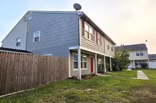 4 Logan Ct, Sicklerville, NJ 08081 - Photo 3