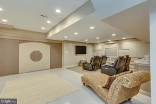 2 Collage Ct, Cherry Hill, NJ 08003 - Photo 63