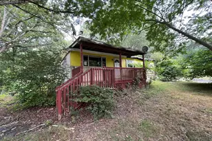 174 New Brooklyn Rd, Berlin, NJ 08009 - Photo 1