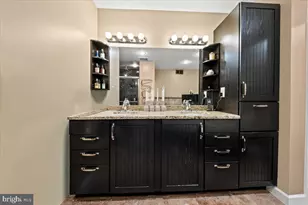 4 Berkshire Dr, Voorhees, NJ 08043 - Photo 33