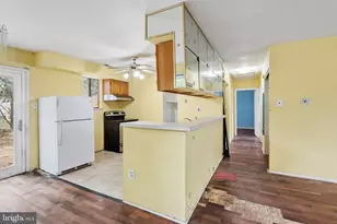 27 Girard Ave, Sicklerville, NJ 08081 - Photo 21