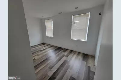 1050 S 4th St, Camden, NJ 08104 - Photo 19