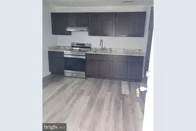 1050 S 4th St, Camden, NJ 08104 - Photo 9