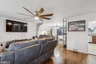 610 W Chestnut Ave, Merchantville, NJ 08109 - Photo 3