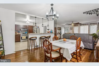 610 W Chestnut Avenue, Merchantville, NJ 08109 - Photo 7