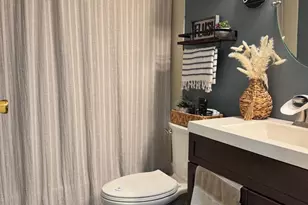 1908 Greenwood Dr, Lindenwold, NJ 08021 - Photo 9