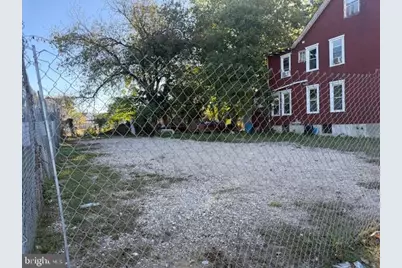 32 N 25th Street, Camden, NJ 08105 - Photo 1