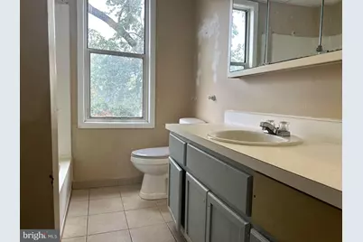 338 Morris Street, Gloucester City, NJ 08030 - Photo 7