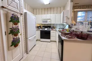 3 Carriage Stop Dr, Berlin, NJ 08009 - Photo 9