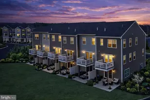 10 Little Pond Dr, Laurel Springs, NJ 08021 - Photo 3