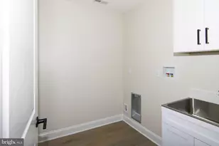 903 Mercer St, Cherry Hill, NJ 08002 - Photo 47