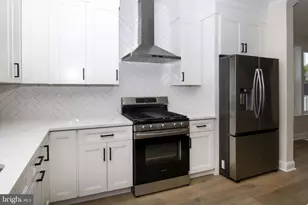 903 Mercer St, Cherry Hill, NJ 08002 - Photo 15