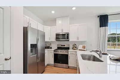 24 Reagan Drive, Runnemede, NJ 08078 - Photo 17