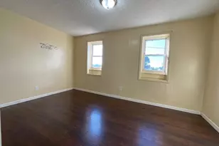 832 N 6th St, Camden, NJ 08102 - Photo 15