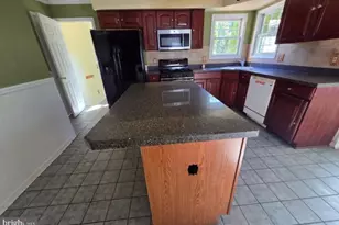 4 Firethorn Ln, Sicklerville, NJ 08081 - Photo 9