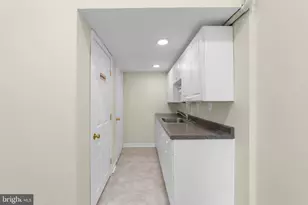 601 Berkley St, Camden, NJ 08103 - Photo 11