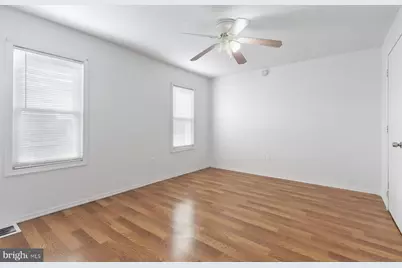 423 Vine Street, Camden, NJ 08102 - Photo 25