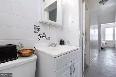 423 Vine Street, Camden, NJ 08102 - Photo 31