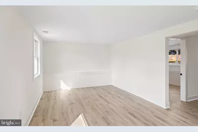 40 Longwood Drive, Stratford, NJ 08084 - Photo 11