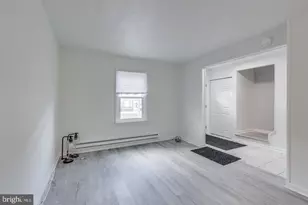 555 W Loch Lomond Dr, Sicklerville, NJ 08081 - Photo 3