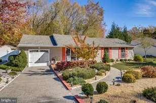 29 Sherri Way, Pine Hill, NJ 08021 - Photo 3