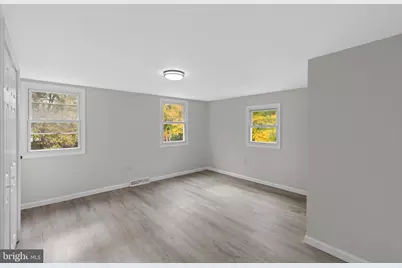 22 E Center Oak Avenue, Lawnside, NJ 08045 - Photo 25