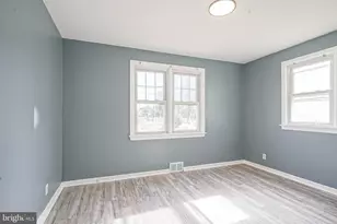 263 Chestnut St, Gloucester Township, NJ 08029 - Photo 13