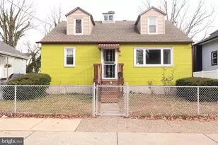 130 Parker Ave, Oaklyn, NJ 08107 - Photo 1