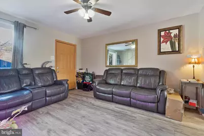 363 Garden Avenue, Camden, NJ 08105 - Photo 5