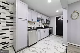 1020 Niagara Rd, Camden, NJ 08104 - Photo 11