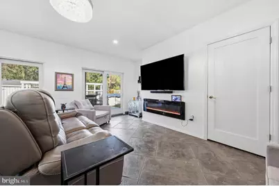 21 Baptist Lane, Gloucester Township, NJ 08012 - Photo 19