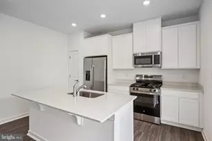 110 Old School House Rd, Sicklerville, NJ 08081 - Photo 11