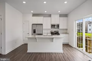 110 Old School House Rd, Sicklerville, NJ 08081 - Photo 9