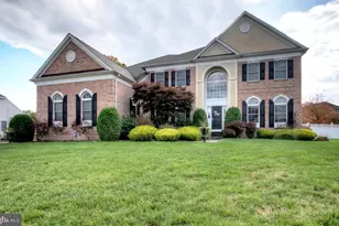 116 Blue Meadow Ln, Sicklerville, NJ 08081 - Photo 1