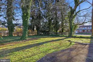 1401 Hillside Dr, Cherry Hill, NJ 08003 - Photo 37