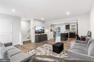 22 Magnolia Wy, Clementon, NJ 08021 - Photo 9