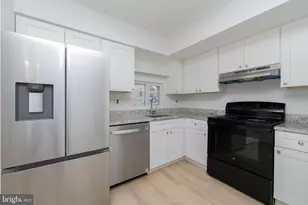 1042 Central Ave, Runnemede, NJ 08078 - Photo 11