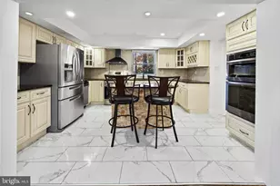 24 Maple Ave, Cherry Hill, NJ 08002 - Photo 11