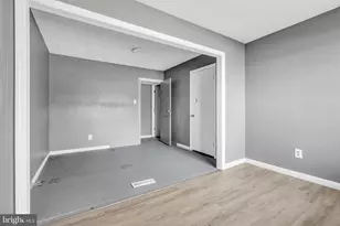 22 Pershing Ln, Sicklerville, NJ 08081 - Photo 9