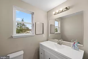 208 S Pelham Rd, Voorhees, NJ 08043 - Photo 19