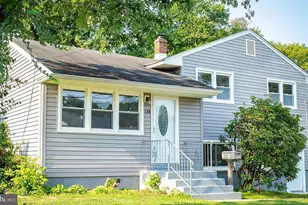 138 Edwards Dr, Gloucester City, NJ 08030 - Photo 1