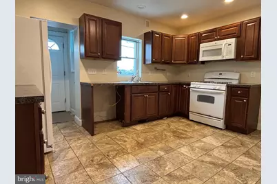 207 New Jersey Road, Brooklawn, NJ 08030 - Photo 9