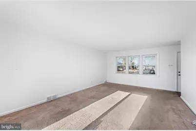 7426 Collins Avenue, Pennsauken, NJ 08109 - Photo 5