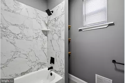 906 N 4th Street, Camden, NJ 08102 - Photo 13