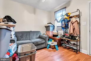 53 Victoria Pl, Gloucester City, NJ 08030 - Photo 3