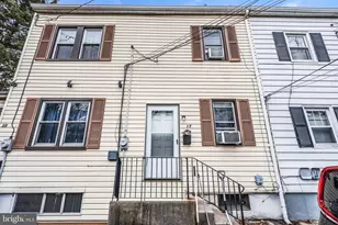 53 Victoria Pl, Gloucester City, NJ 08030 - Photo 1